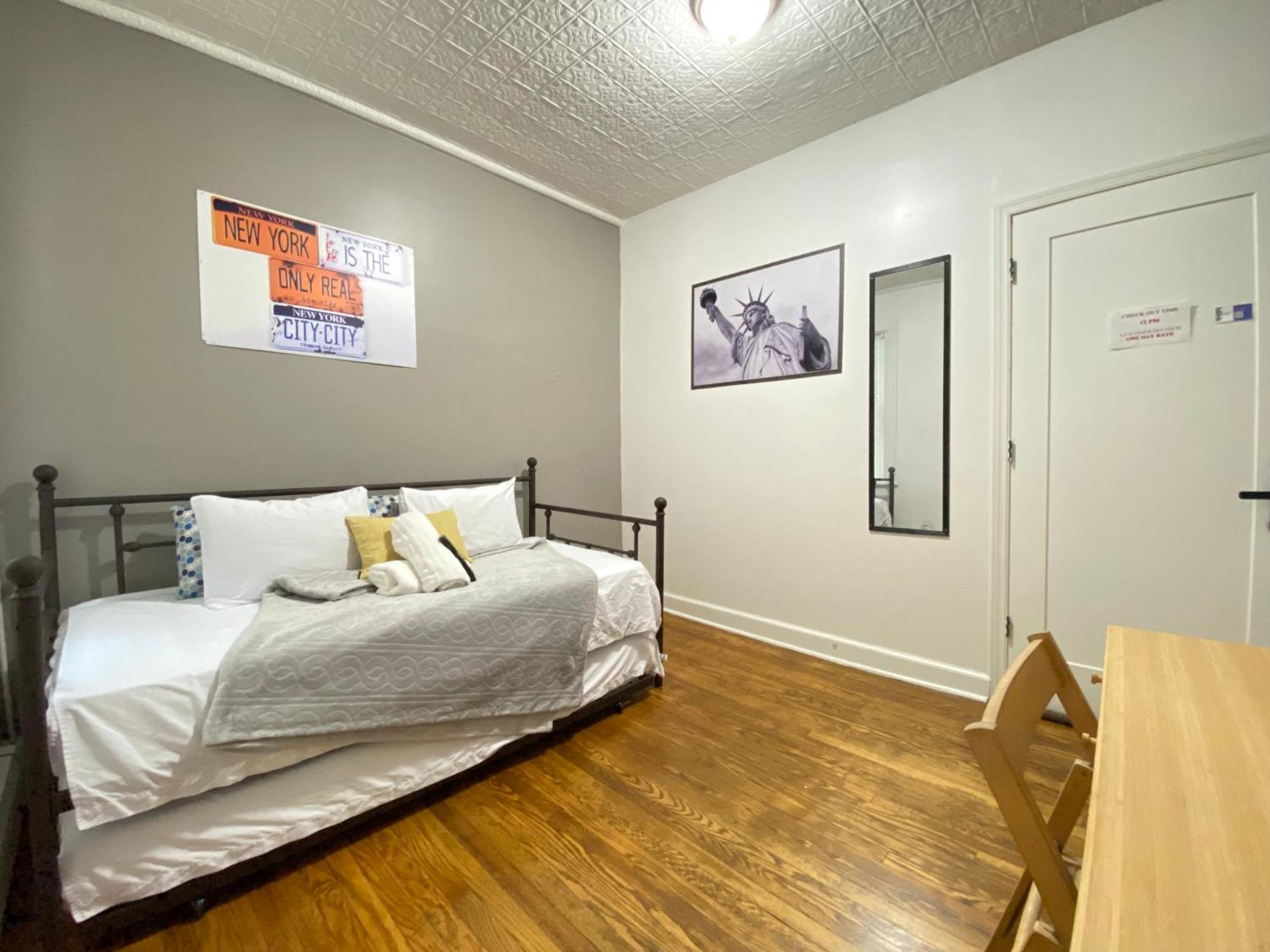 Best Room To Visit Nyc-Subway Access نيوآرك المظهر الخارجي الصورة